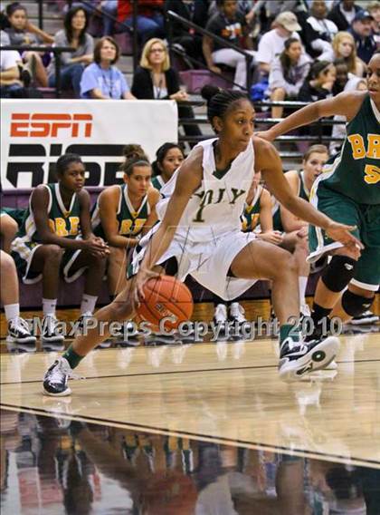 Thumbnail 2 in Brea Olinda vs. Long Beach Poly (Nike Tournament of Champions) photogallery.