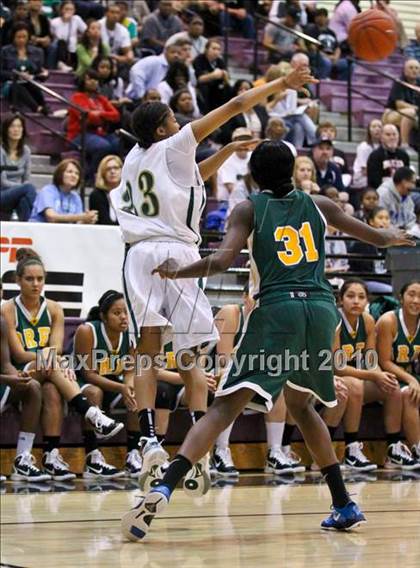 Thumbnail 1 in Brea Olinda vs. Long Beach Poly (Nike Tournament of Champions) photogallery.
