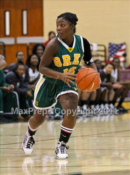 Thumbnail 3 in Brea Olinda vs. Long Beach Poly (Nike Tournament of Champions) photogallery.