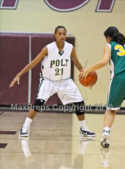 Thumbnail 2 in Brea Olinda vs. Long Beach Poly (Nike Tournament of Champions) photogallery.