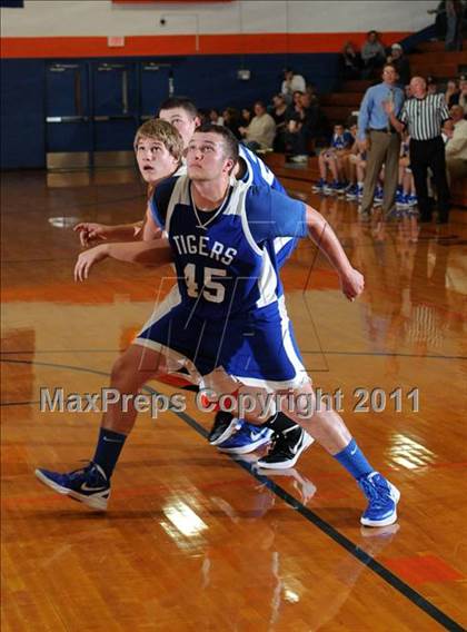 Thumbnail 3 in Christopher vs Thompsonville (37th Annual Christopher Turkey Tournament) photogallery.