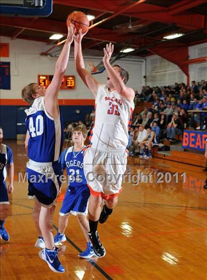 Thumbnail 3 in Christopher vs Thompsonville (37th Annual Christopher Turkey Tournament) photogallery.