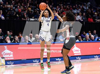 Thumbnail 2 in Pickerington Central vs. Princeton (OHSAA Div 1 Final) photogallery.