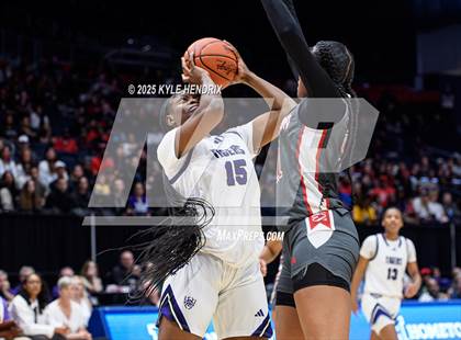Thumbnail 3 in Pickerington Central vs. Princeton (OHSAA Div 1 Final) photogallery.