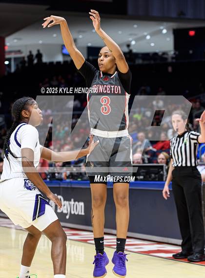 Thumbnail 2 in Pickerington Central vs. Princeton (OHSAA Div 1 Final) photogallery.