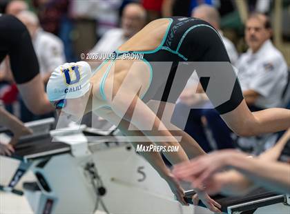 Thumbnail 2 in IHSAA State Final photogallery.