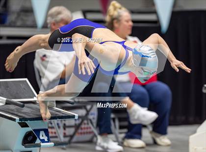 Thumbnail 1 in IHSAA State Final photogallery.