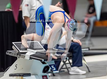 Thumbnail 3 in IHSAA State Final photogallery.