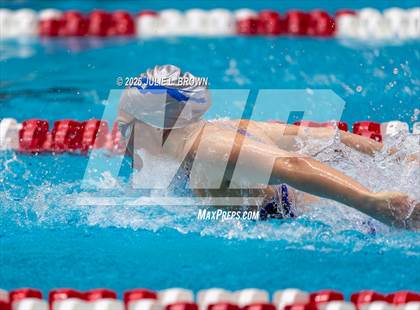 Thumbnail 2 in IHSAA State Final photogallery.