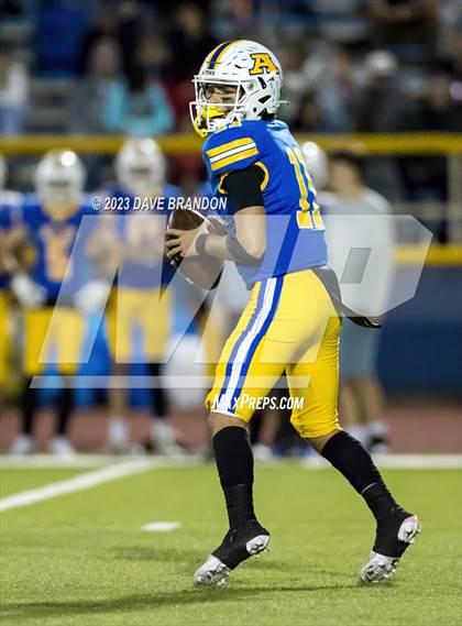 Thumbnail 1 in Moorpark @ Agoura photogallery.