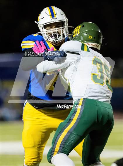 Thumbnail 2 in Moorpark @ Agoura photogallery.