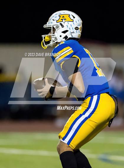 Thumbnail 2 in Moorpark @ Agoura photogallery.