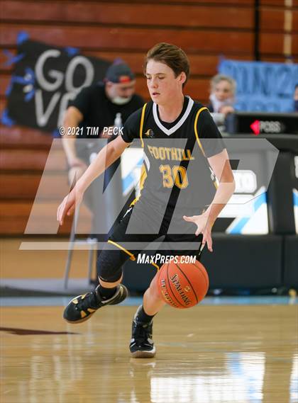 Thumbnail 3 in Foothill @ Villa Park photogallery.