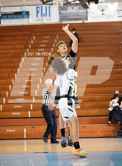 Thumbnail 2 in Foothill @ Villa Park photogallery.