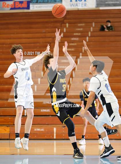 Thumbnail 3 in Foothill @ Villa Park photogallery.