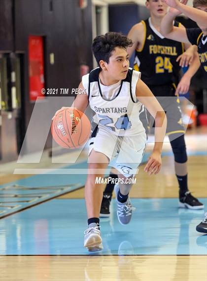 Thumbnail 1 in Foothill @ Villa Park photogallery.