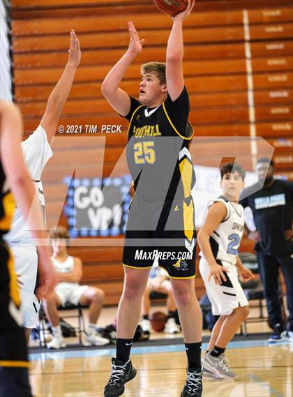 Thumbnail 2 in Foothill @ Villa Park photogallery.