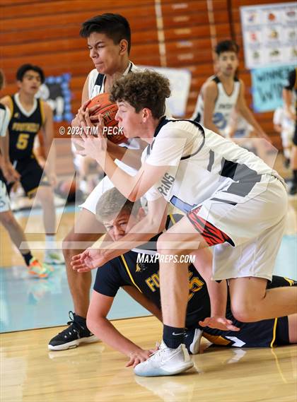 Thumbnail 1 in Foothill @ Villa Park photogallery.
