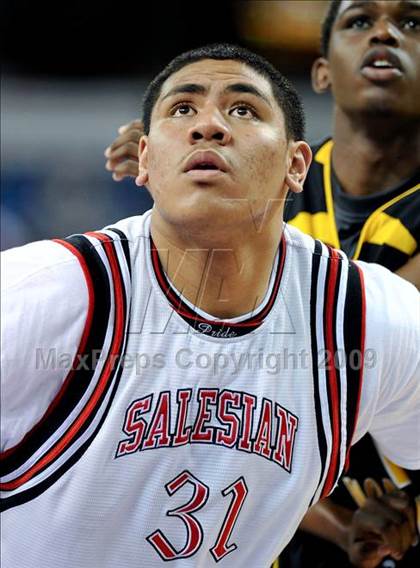 Thumbnail 1 in Bishop Montgomery vs. Salesian (CIF State D4 Final) photogallery.