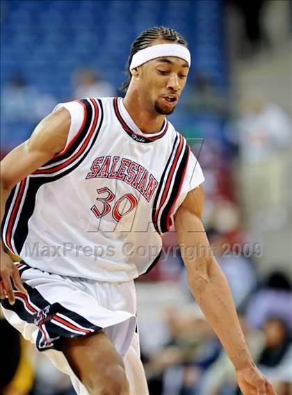 Thumbnail 3 in Bishop Montgomery vs. Salesian (CIF State D4 Final) photogallery.