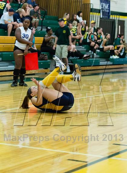 Thumbnail 3 in Apollo Ridge vs. Wilkinsburg (Open Tournament) photogallery.