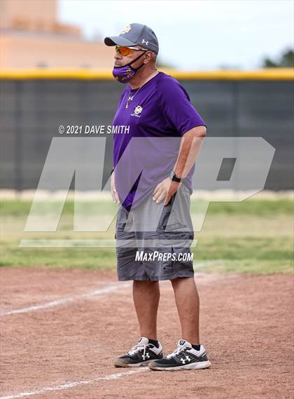 Thumbnail 1 in Bowie @ Burges photogallery.