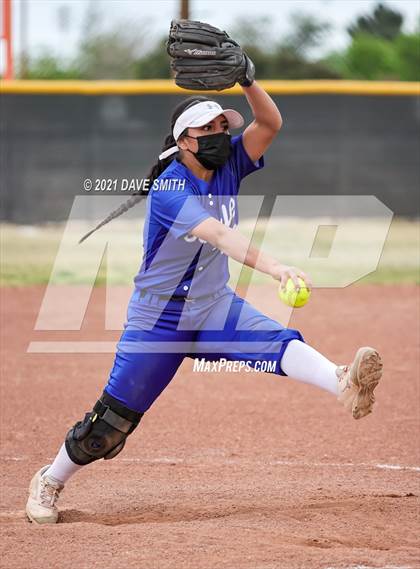 Thumbnail 3 in Bowie @ Burges photogallery.