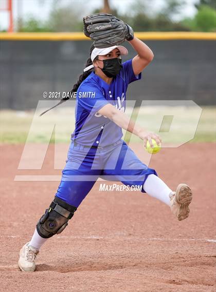 Thumbnail 2 in Bowie @ Burges photogallery.