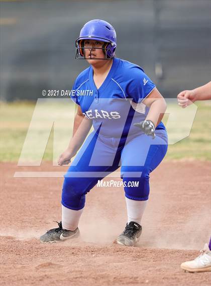 Thumbnail 2 in Bowie @ Burges photogallery.