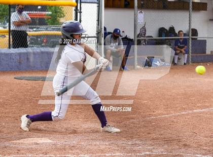 Thumbnail 3 in Bowie @ Burges photogallery.