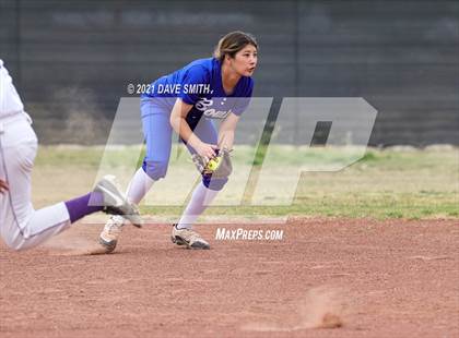 Thumbnail 3 in Bowie @ Burges photogallery.