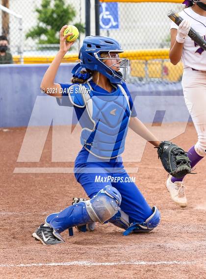 Thumbnail 2 in Bowie @ Burges photogallery.