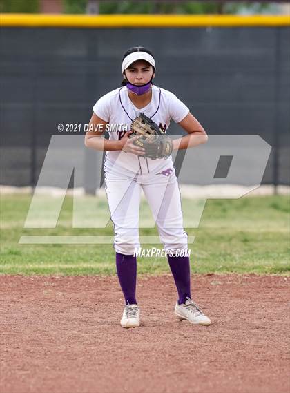 Thumbnail 3 in Bowie @ Burges photogallery.