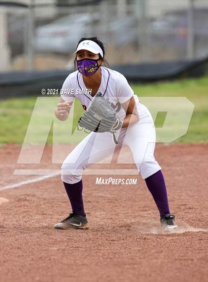 Thumbnail 1 in Bowie @ Burges photogallery.