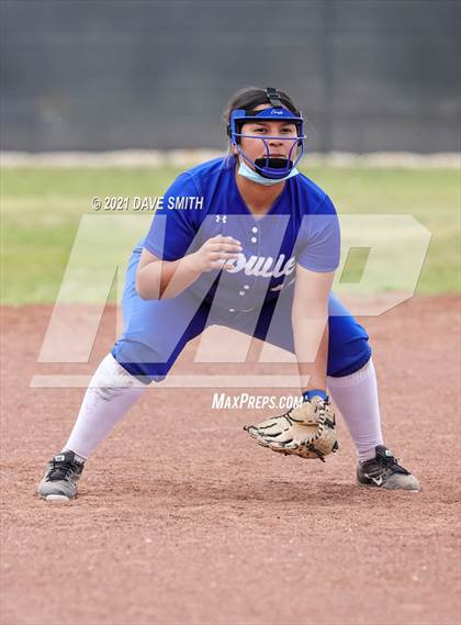 Thumbnail 3 in Bowie @ Burges photogallery.