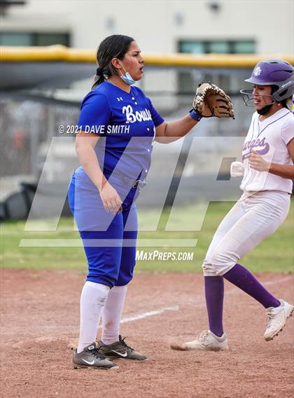 Thumbnail 3 in Bowie @ Burges photogallery.