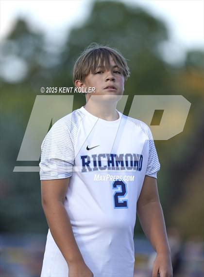Thumbnail 3 in Almont vs. Richmond  photogallery.