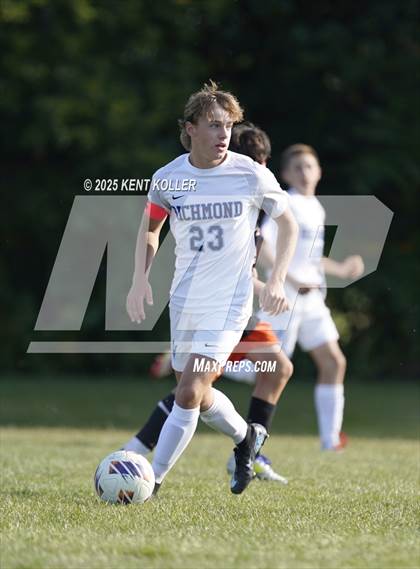 Thumbnail 3 in Almont vs. Richmond  photogallery.