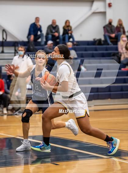 Thumbnail 3 in Cascade Christian vs. Annie Wright (1A District Playoff) photogallery.