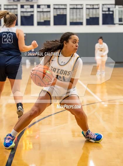 Thumbnail 2 in Cascade Christian vs. Annie Wright (1A District Playoff) photogallery.
