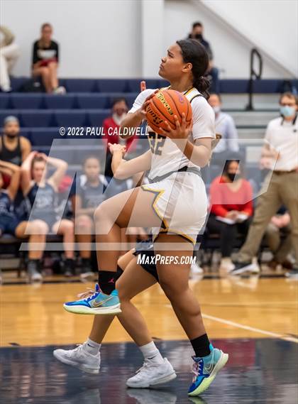 Thumbnail 2 in Cascade Christian vs. Annie Wright (1A District Playoff) photogallery.