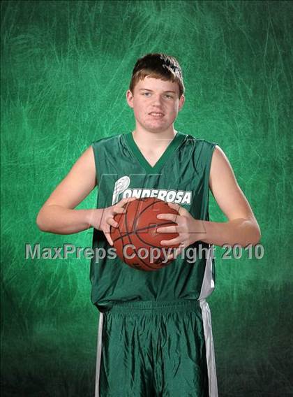Thumbnail 3 in Ponderosa Team Photos photogallery.
