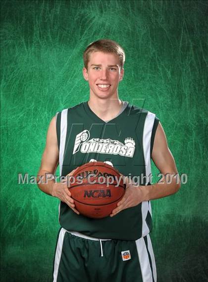 Thumbnail 3 in Ponderosa Team Photos photogallery.