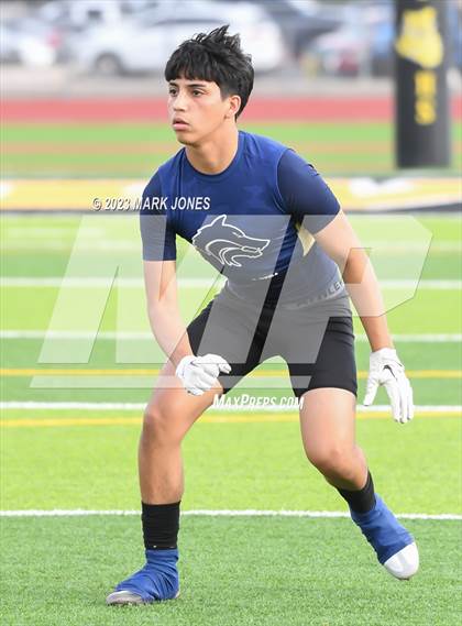 Thumbnail 3 in La Joya Community vs. Thunderbird( Goldwater 7v7) photogallery.