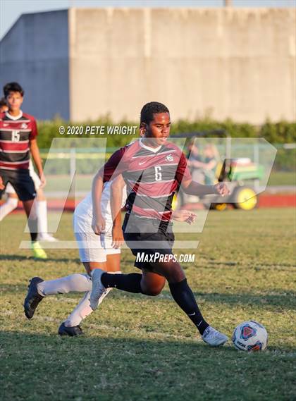 Thumbnail 3 in Braden River vs Southeast (PreSeason Tournament) photogallery.
