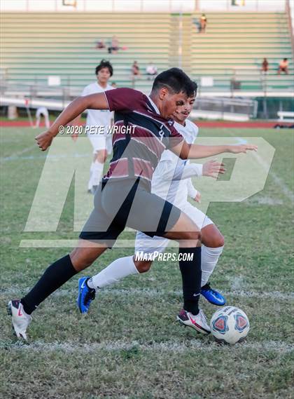 Thumbnail 2 in Braden River vs Southeast (PreSeason Tournament) photogallery.