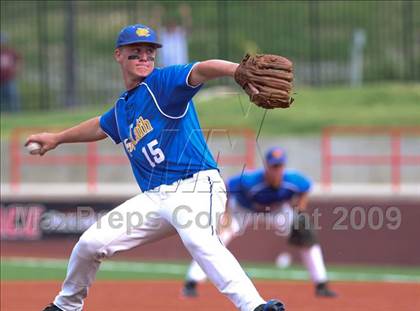 Thumbnail 3 in Newport Central Catholic vs. Covington Catholic (Ninth Region Semifinal) photogallery.