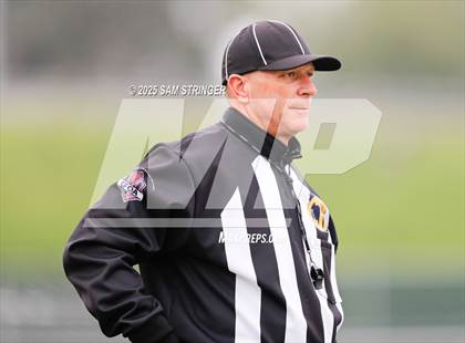 Thumbnail 2 in Calaveras vs. Linden (CIF SJS D7 Final) photogallery.