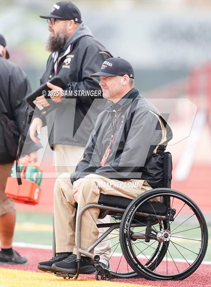 Thumbnail 3 in Calaveras vs. Linden (CIF SJS D7 Final) photogallery.