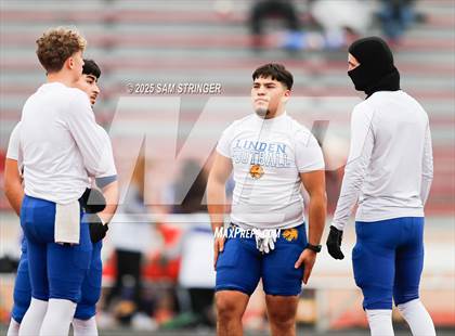 Thumbnail 3 in Calaveras vs. Linden (CIF SJS D7 Final) photogallery.